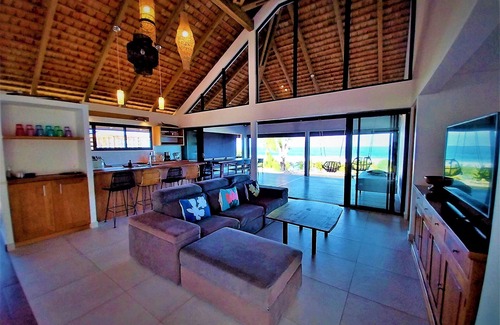 Temae Villa | MOOREA - Toatea Beach Piti