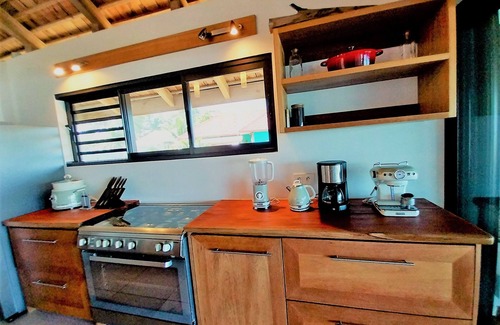 Temae Villa | MOOREA - Toatea Beach Piti