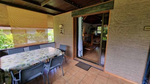 Hauru House | MOOREA - Tropical Bungalow