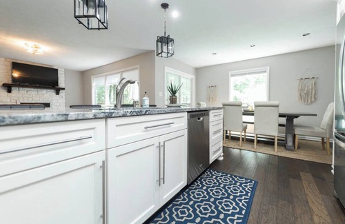 Bloomington House | Moores Place -Wooded View-Great Location-Game Rm-by IU