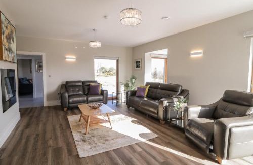 Loughanure House | Moorhen House