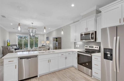 Jekyll Island Condo | Moorings 15- beautiful riverfront condo