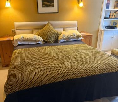 Helensburgh Bed & Breakfast | Moorlands