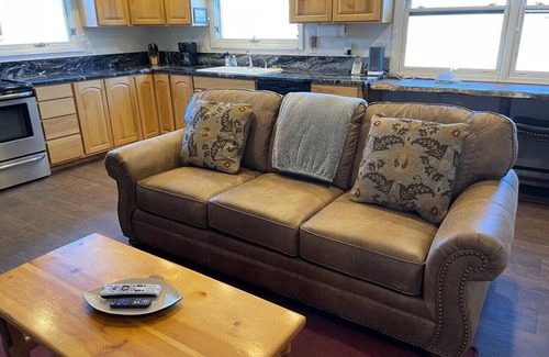 Dubois Cabin | Moose Cabin *Yellowstone/Forest *Private Hot Tub