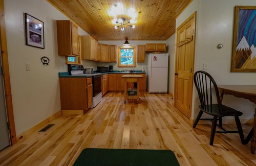 Rangeley Cabin | Moose Call Inn - private, snowmobile friendly spot!