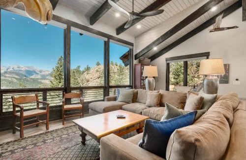 Windcliff Estates House | Moose Den Luxury Vacation Home at Windcliff home