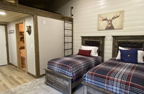 Funny River Apartment | Moose Hollow at Catch’em AK