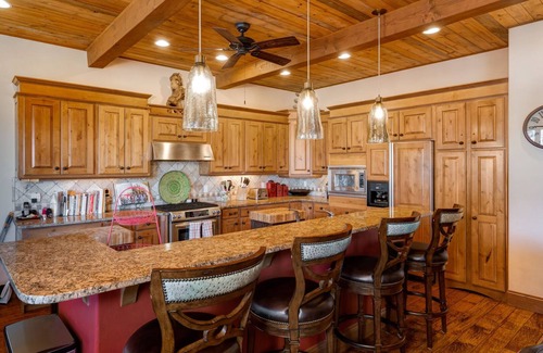 Steamboat Springs House | Moose Peak, Winter Shuttle to the ski area, AC, Entertainment Room with Games for the Whole Family