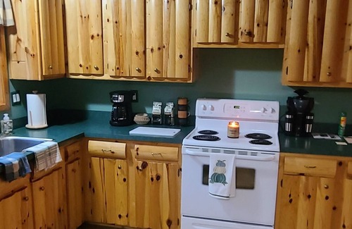 Hale Cabin | Moosehead Retreat at Loon Lake - 10 Acre Forest