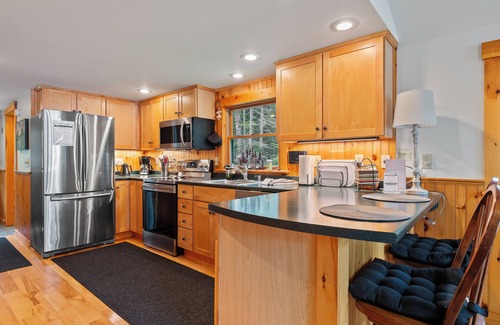 Rangeley Cabin | MooseHoek | Sandy Beach and Gorgeous Sunsets on Mooselookneguntic Lake