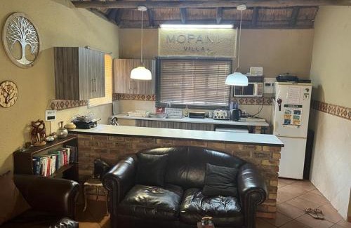 Marloth Park House | Mopani Villa