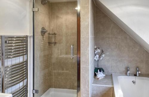 Scaniport House | Mor Carraig