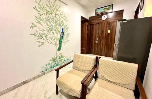 Uchiyarda House | Mor Jharokha 2BHK Retreat