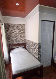 Santa Elena Hostel | Mora's Place B&B