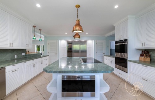 Indian Waterways House | Morada Breeze ~ 6 Bedroom Plantation Key Home with Pool & Dockage