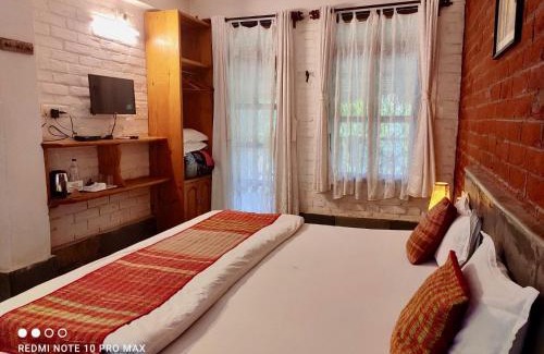 Bolpur Hotel | Moram Earth
