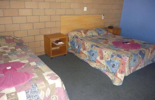 Moranbah Hotel | Moranbah Outback Motel