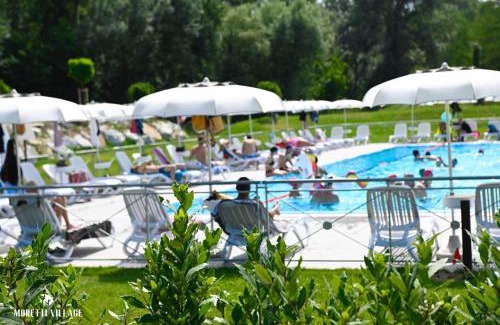 Civitanova Marche House | Moretti Village - SOPHIE ROOMS COUNTRY HOUSE