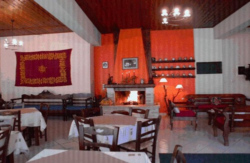 Karpenisi House | Morfeas