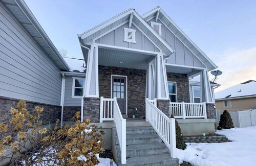Morgan House | Morgan · Luxury Ski Mansion | 18 Guest