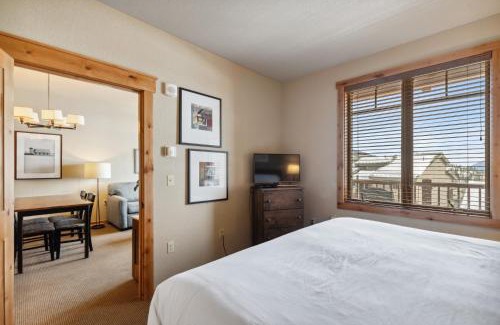 Whitefish House | Morning Eagle 207