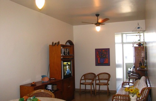 Algodoal Apartment | Morning sun, balcony with hammock, wi-fi, AC + fan in each room