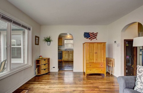 Star House | Morningstar Cottage in Star, RV Parking, Pets Yard