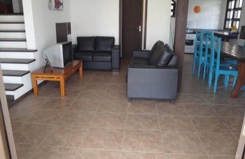 Morrinhos House | Morrinhos - Large house, steps from the sea, complimentary wifi