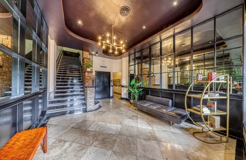 Main - Military Plaza Apartment | Morris Apartments on Main