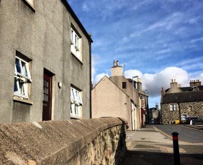 Oldmeldrum Apartment | Morris Gardens Apartments