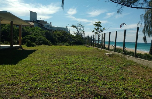 Morro das Pedras RV Rental | Morro das Pedras Surf Camp