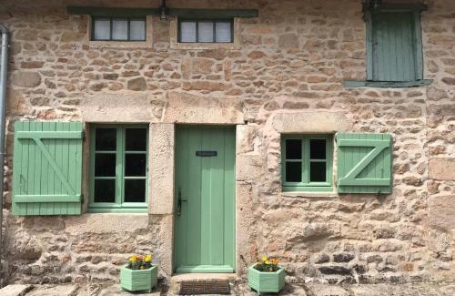 Quarre-les-Tombes House | Morvan La Pastourelle