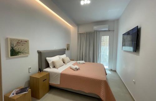 Athens City Centre Apartment | mosaic art apartment in plaka
