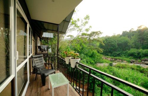 Chithirapuram Villa | Moselberg Riverside Cottages