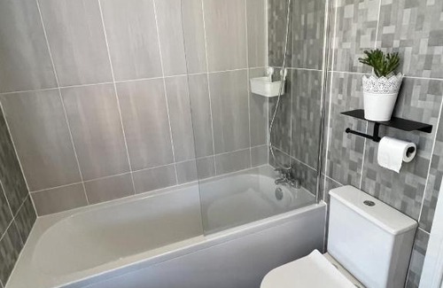 Moseley Apartment | Moseley Village Apartments