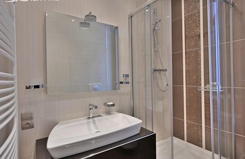 Karlovy Vary Apartment | Moskevska 13