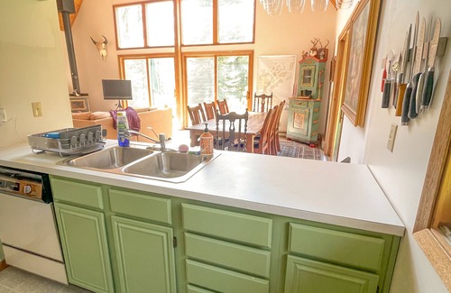 La Pointe Cabin | Moss Creek Cabin in the woods on Madeline Island
