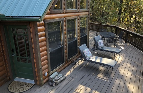 Vian Cabin | Moss Rock Cabin