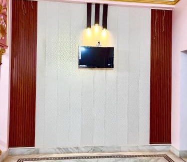 Varanasi House | Most beautiful room in Varanasi, just 100m from Arti Ghat