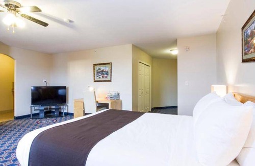 Drayton Valley House | Motel ∙ 10 guests