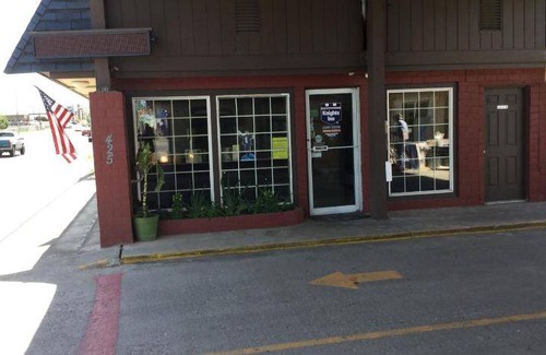 Hermiston Hotel | Motel ∙ 127 guests