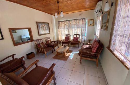 Draasloot House | Motel ∙ 2 bedrooms ∙ 12 guests