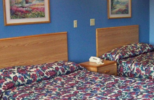 Hazlehurst Hotel | Motel ∙ 2 guests