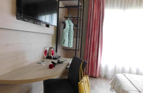 Socx Hotel | Motel 25