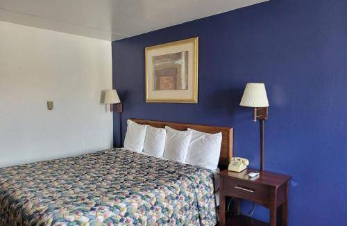Le Sueur Hotel | Motel ∙ 4 guests