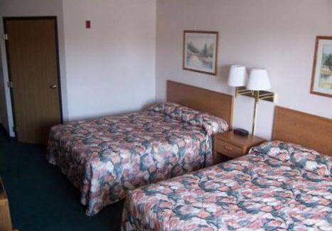North Branch Hotel | Motel ∙ 5 guests