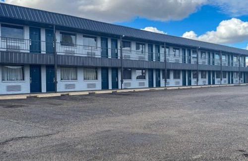 Borger Hotel | Motel 6 Borger, TX Boom Town