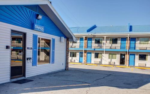 Branson Hotel | Motel 6 Branson, Mo