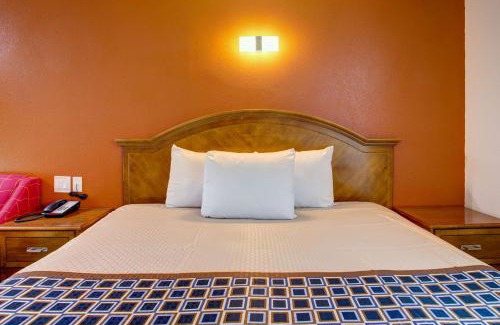 Branson Hotel | Motel 6 Branson, Mo