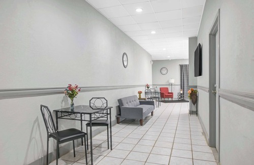 Chickasha Hotel | Motel 6 Chickasha, Ok